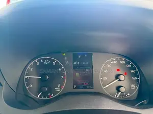 Toyota Yaris X Grade 2025