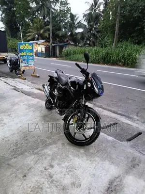 Bajaj Pulsar 150 / 2018