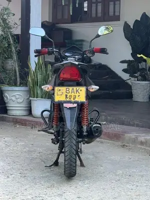 Honda Twister 2013