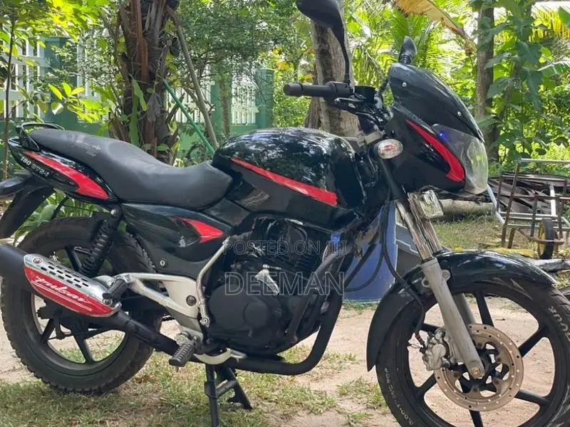 Bajaj Pulsar 180 2007