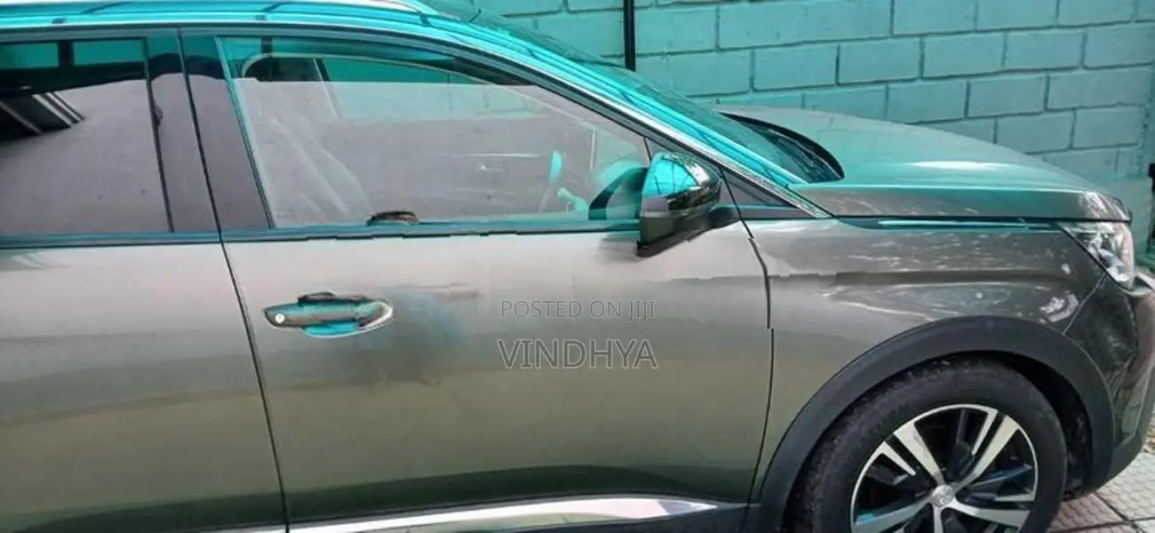 Peugeot 5008 Allure 2017