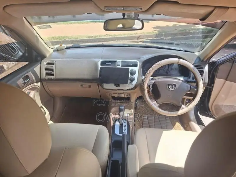 Honda Civic ES5 2005