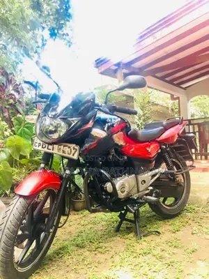 Bajaj Pulsar 150 2017