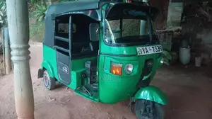 Bajaj RE 2011