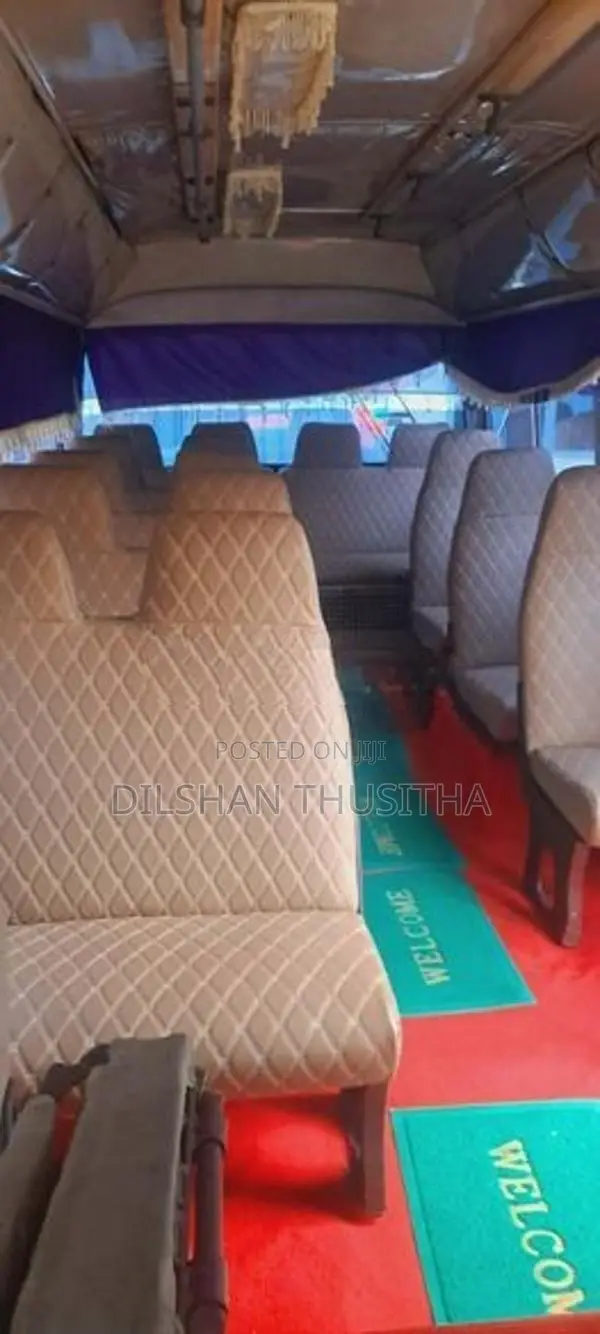 Mitsubishi Rosa 1981