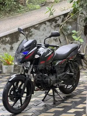 Bajaj Pulsar 150 2017