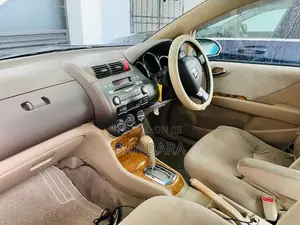 Honda Fit Aria 2005