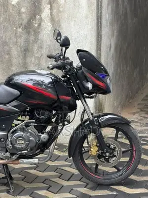Bajaj Pulsar 150 2017