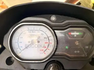 Bajaj Platina 100 2018