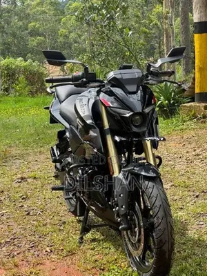 Bajaj Pulsar N160 Premium 2026