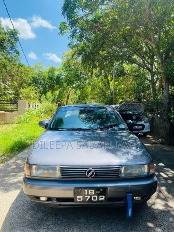 Nissan Sunny EX Saloon 1990