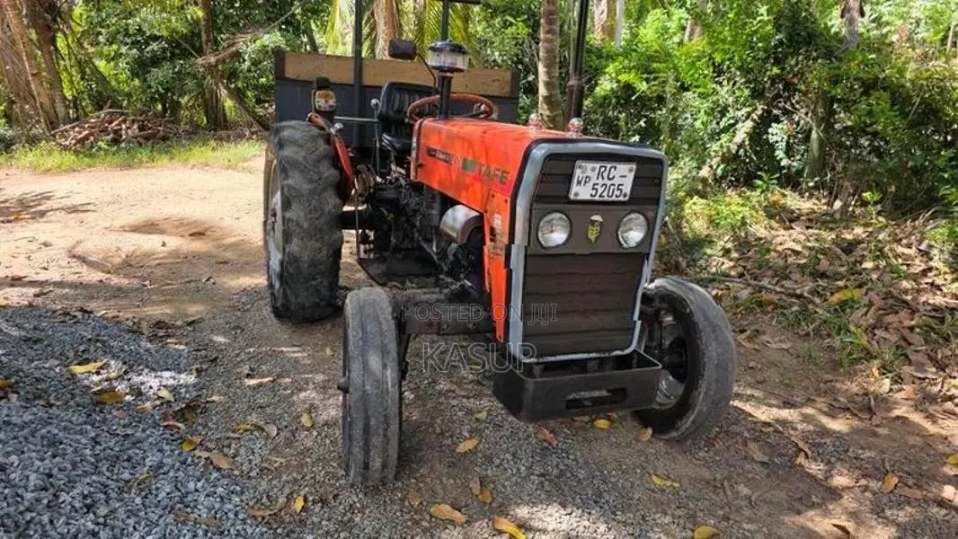 TAFE 45DI Tractor 2011