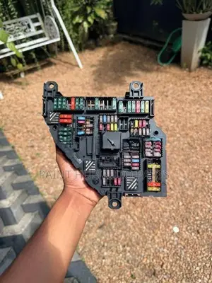 BMW 520d F10 Fusebox