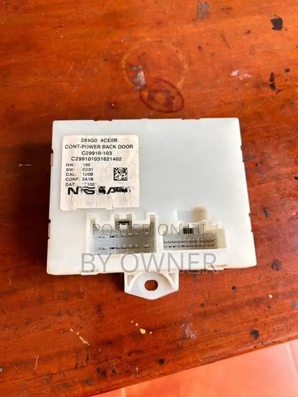 X Trail T32 Power Boot Controller Unit