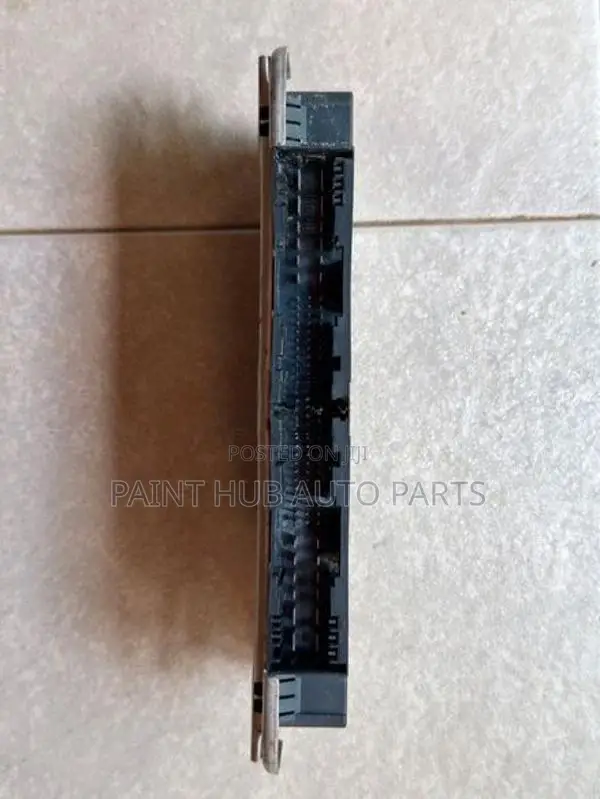BMW 520d F10 Footwell module (FRM)