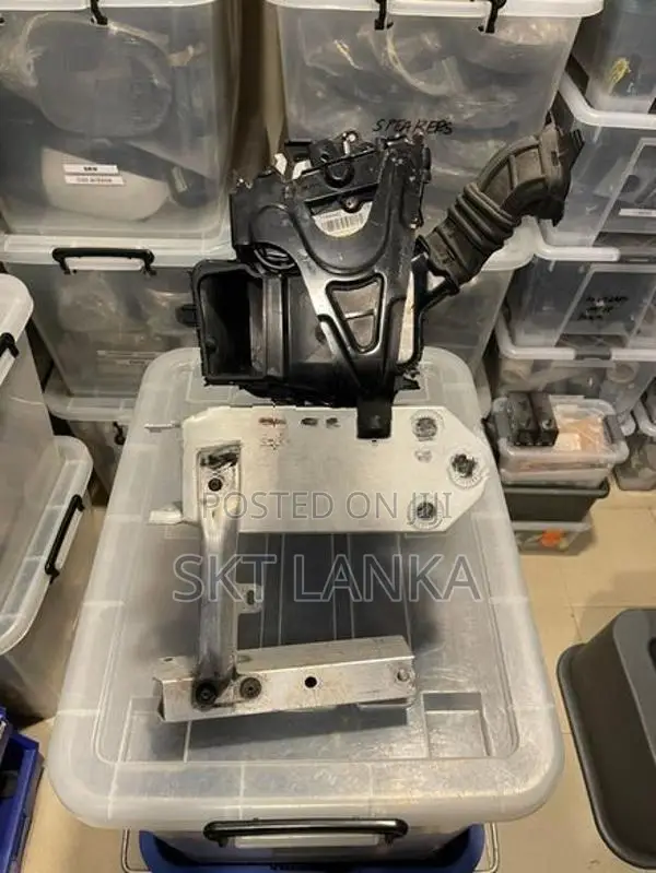 Genuine BMW 5 Series 520D 2015 Driver Side Headlight Bracket