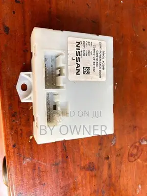 X Trail T32 Power Boot Controller Unit