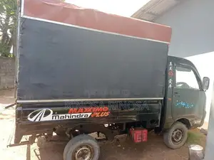 Mahindra Maxximo 2013