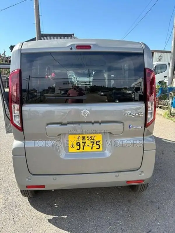 Suzuki Spacia G Grade 2025
