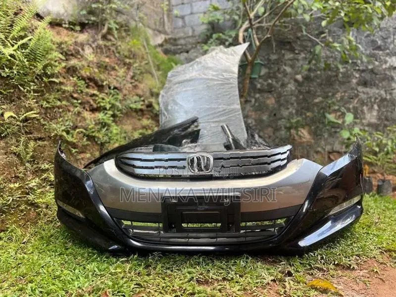 Front Bumper with Accessories