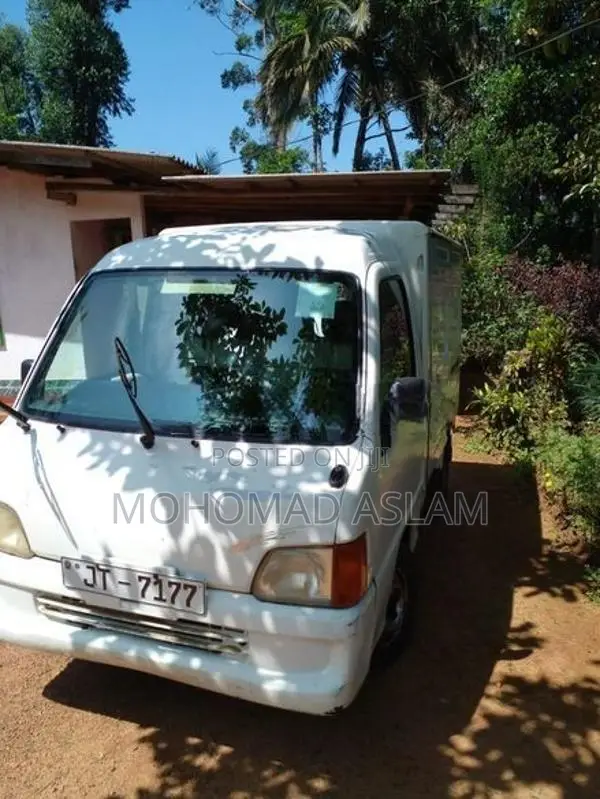 Subaru Sambar 2005
