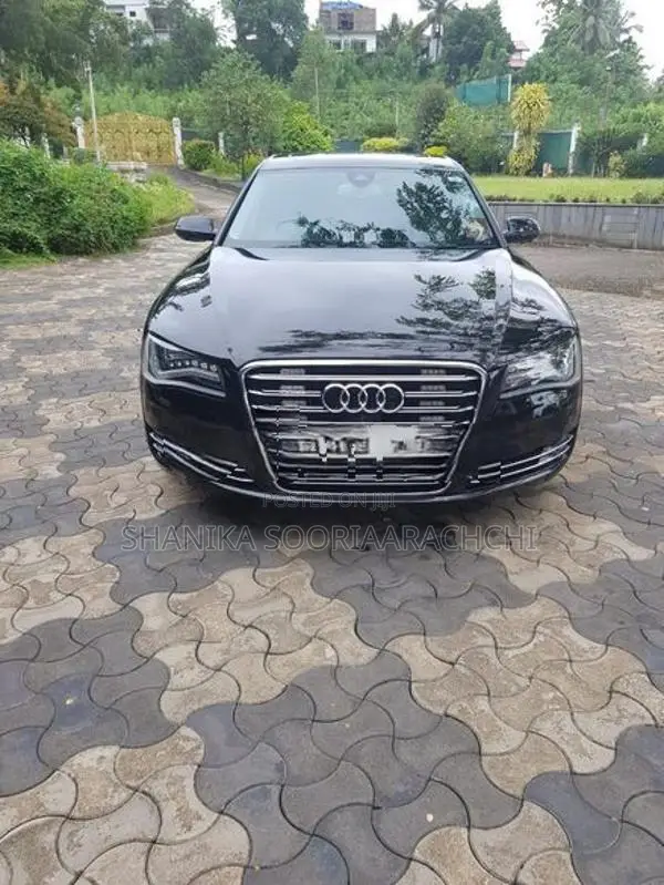 Audi A8 2013