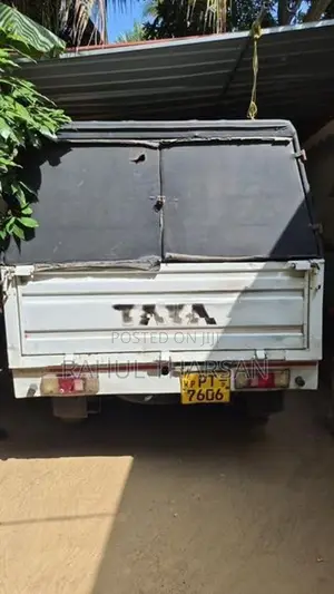 Tata 207 2013