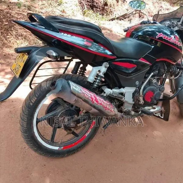 Bajaj Pulsar 180 2007