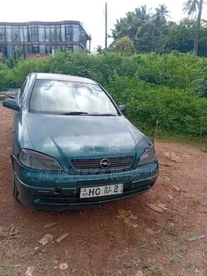 Opel Astra 2000