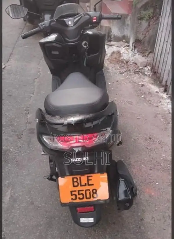 Suzuki Burgman 125 2026