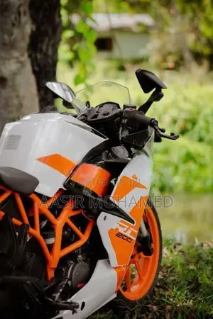 KTM RC 200 2019