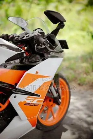 KTM RC 200 2019