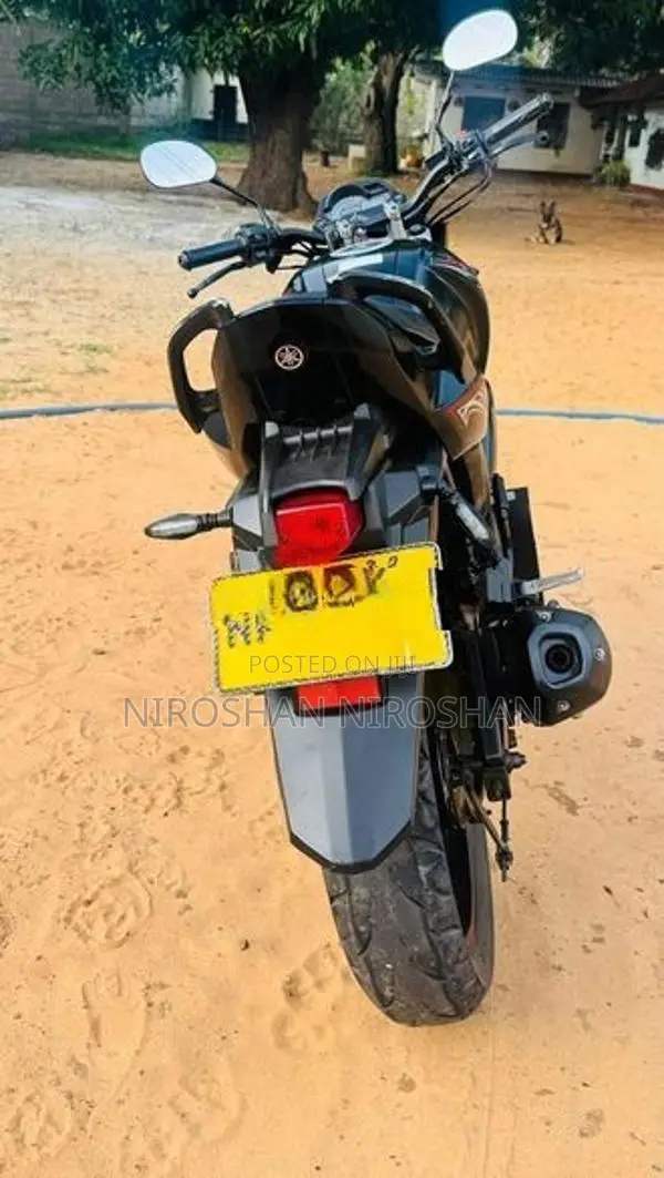 Yamaha FZS V1 2014