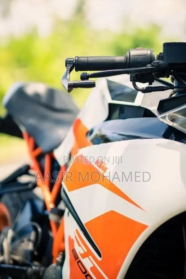 KTM RC 200 2019
