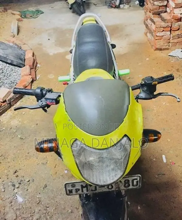 TVS Victor 2005