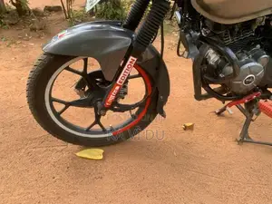 Bajaj Discover 125 2014