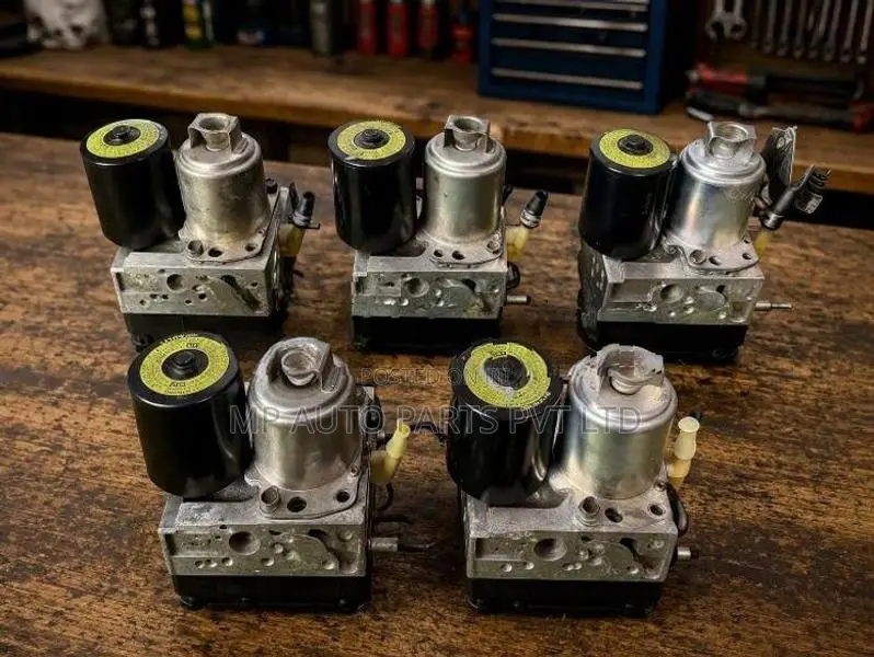 Toyota Prius 20 ABS Unit