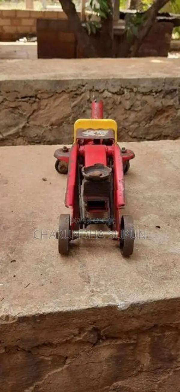 Vehicle Jack