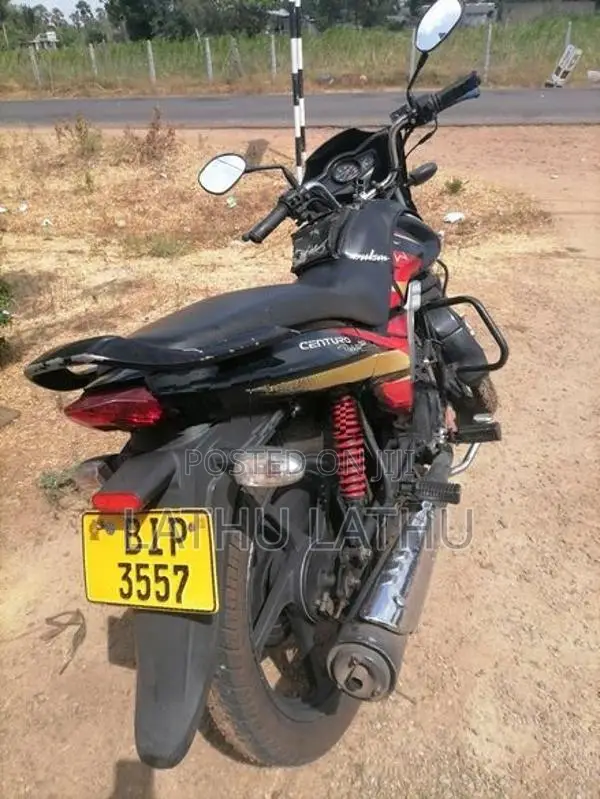 Mahindra Centuro 2019