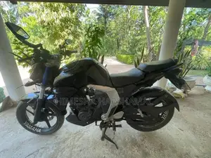 Yamaha FZs V2 2016