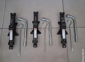 Jack With Wheel Braze for Honda / Suzuki Toyota