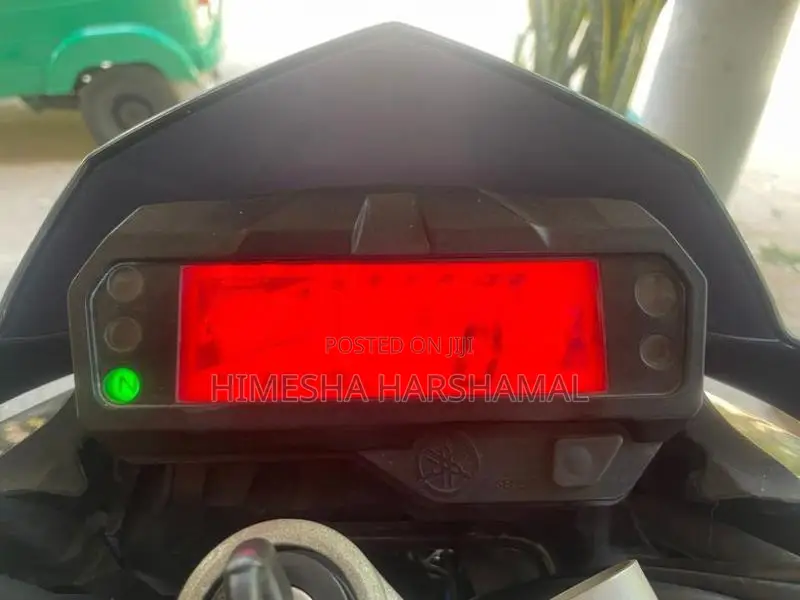 Yamaha FZs V2 2016