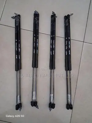 Suzuki Wagon R MH85 /MH95 / MH55 Dicky Door Shocks Set
