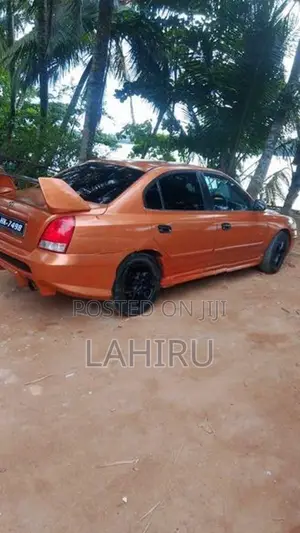 Hyundai Elantra 2004