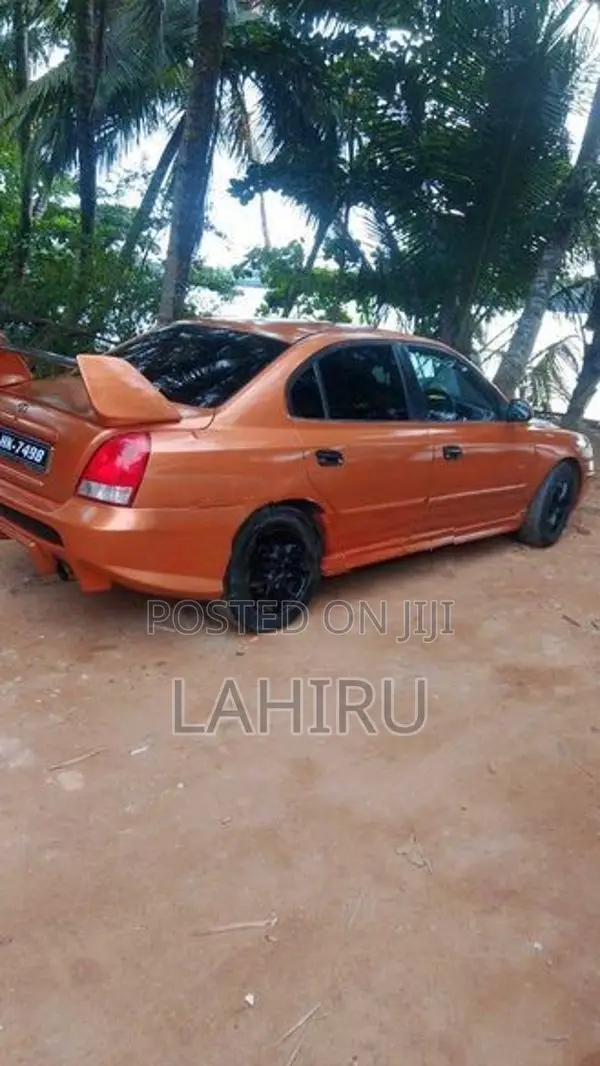Hyundai Elantra 2004