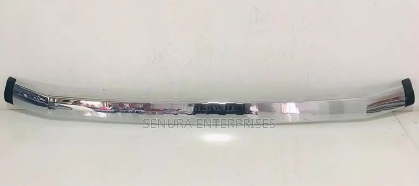 Toyota Voxy ZRR80W Front Bumper Moulding