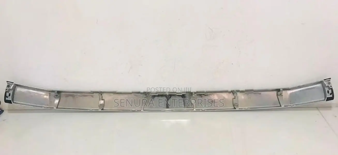Toyota Voxy ZRR80W Front Bumper Moulding