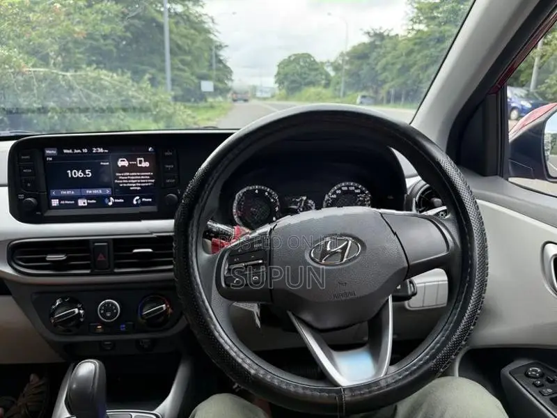 Hyundai Grand i10 2023