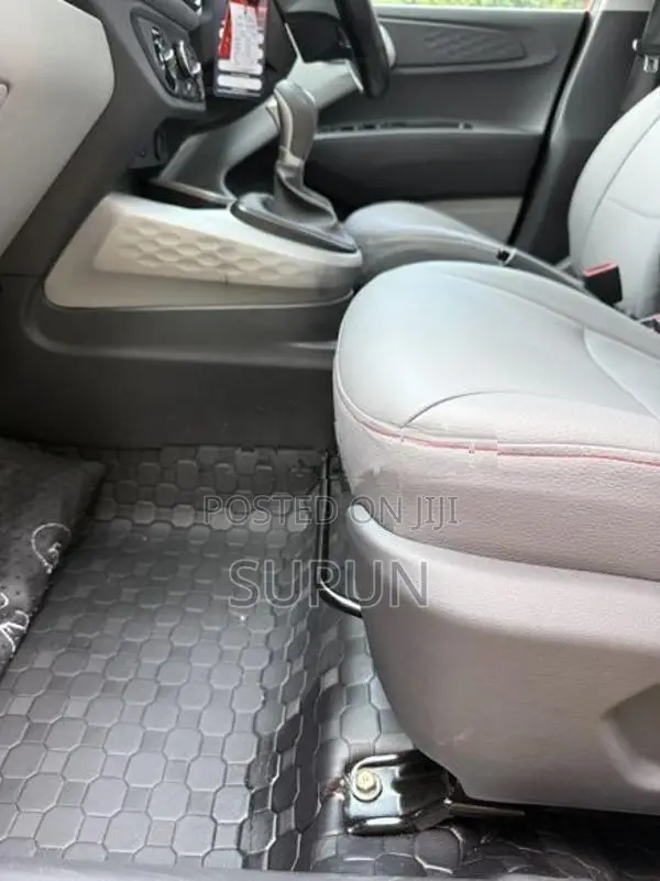 Hyundai Grand i10 2023