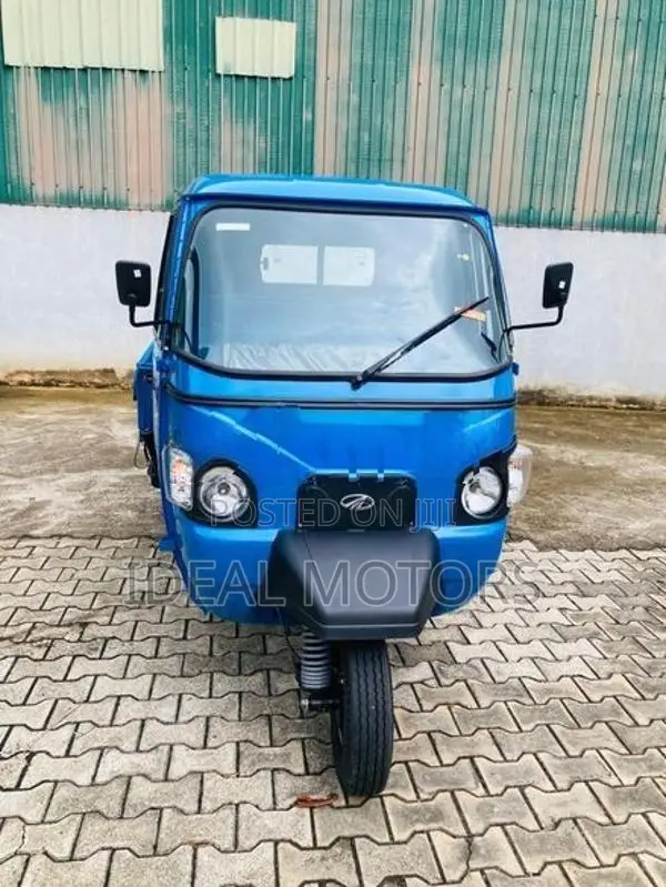 Mahindra Alfa Load Career 2026